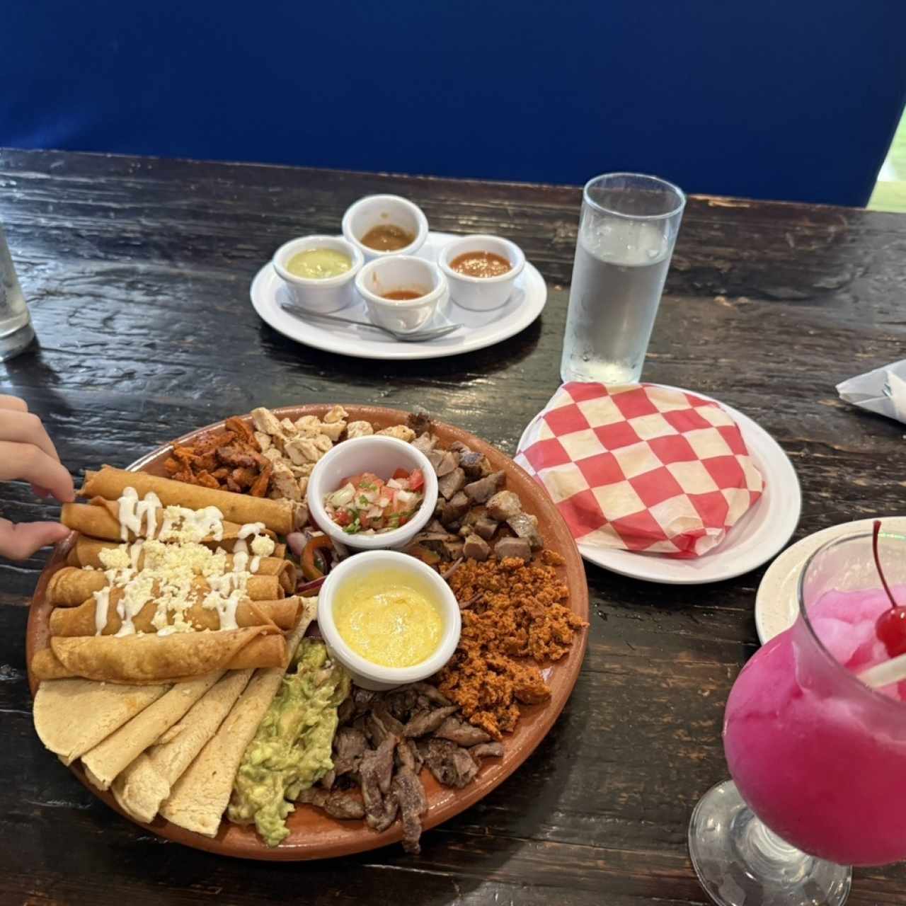 Platos - Bandeja Tacontento