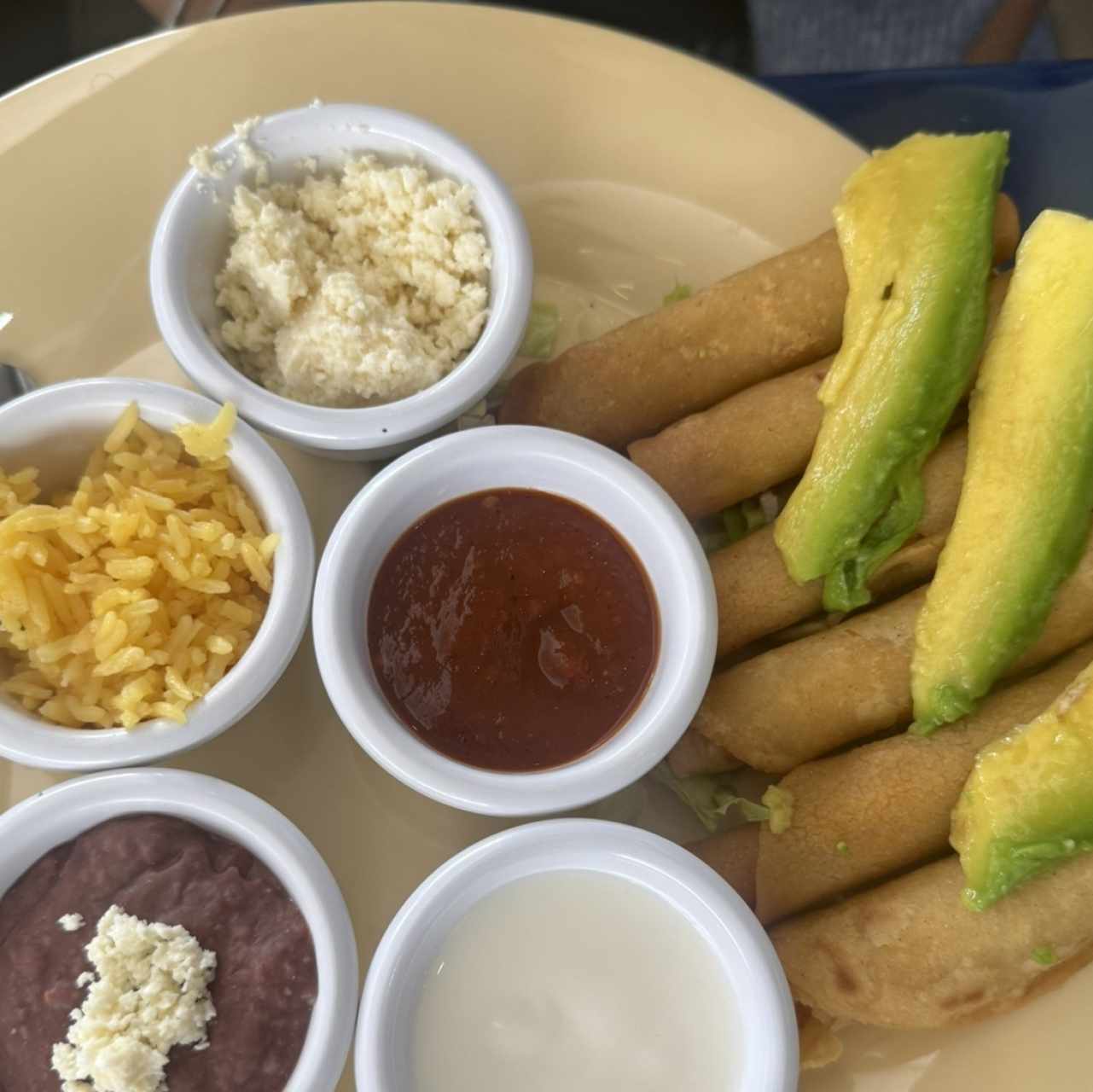 Flautas de Pollo, de Pastor ó Mixtas