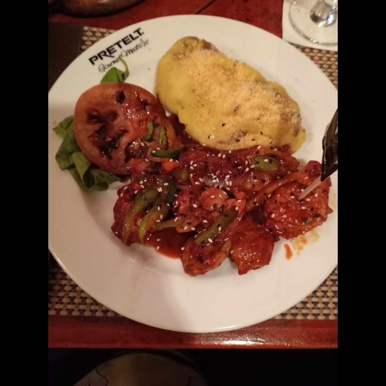 FILETE DE CERDO AL VINO