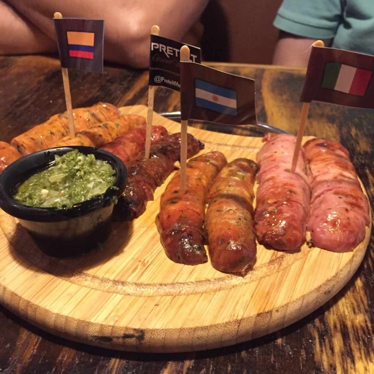 Traditional Mix (3 personas)