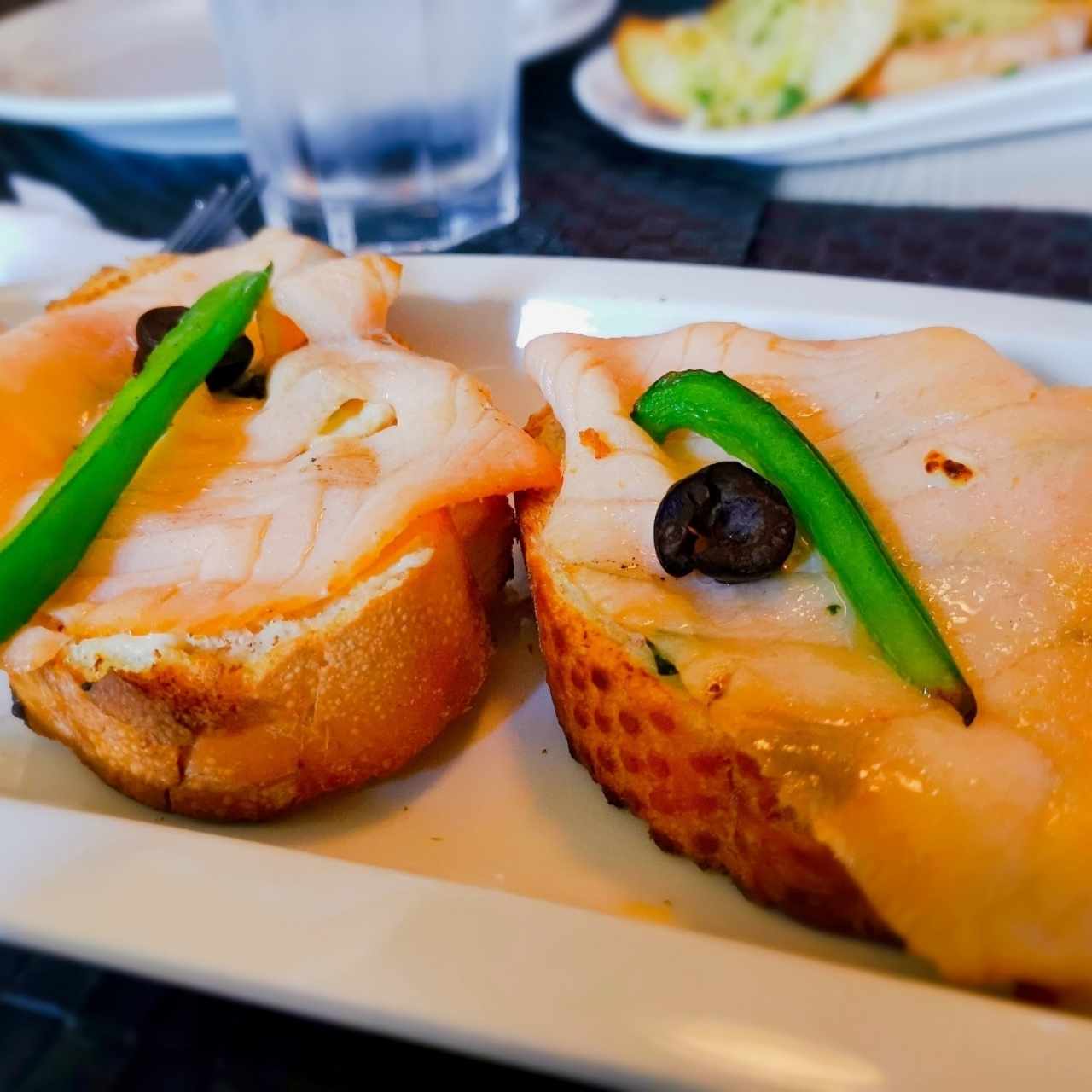 Bruscheta de Salmón Ahumado
