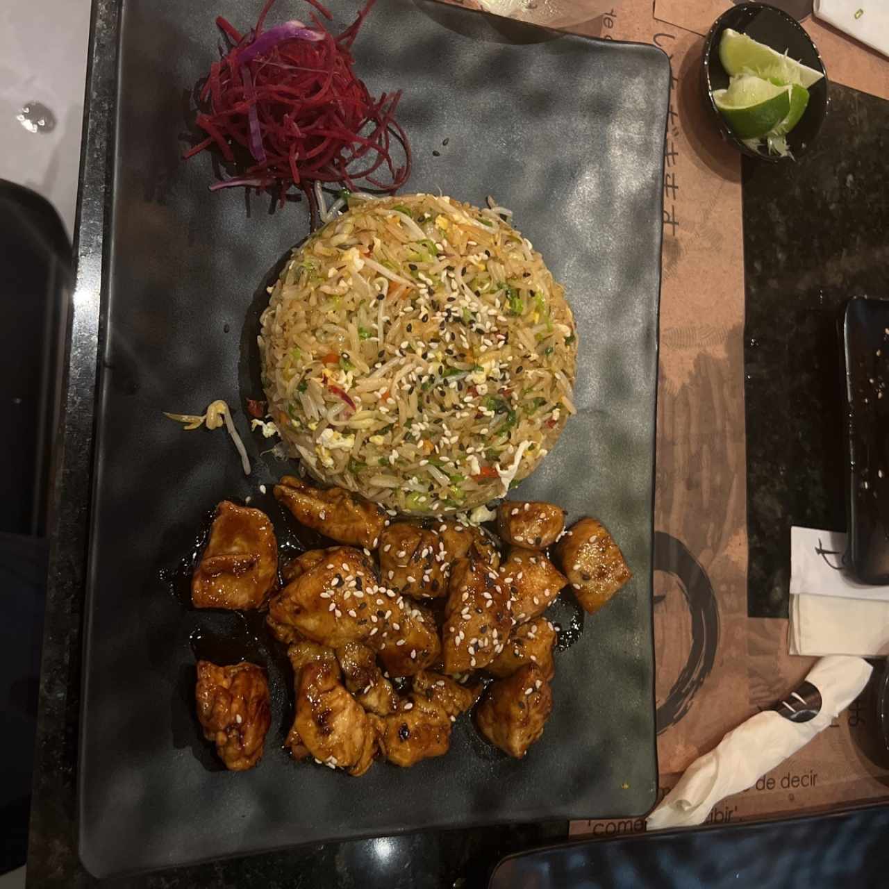 Yakimedhi pollo