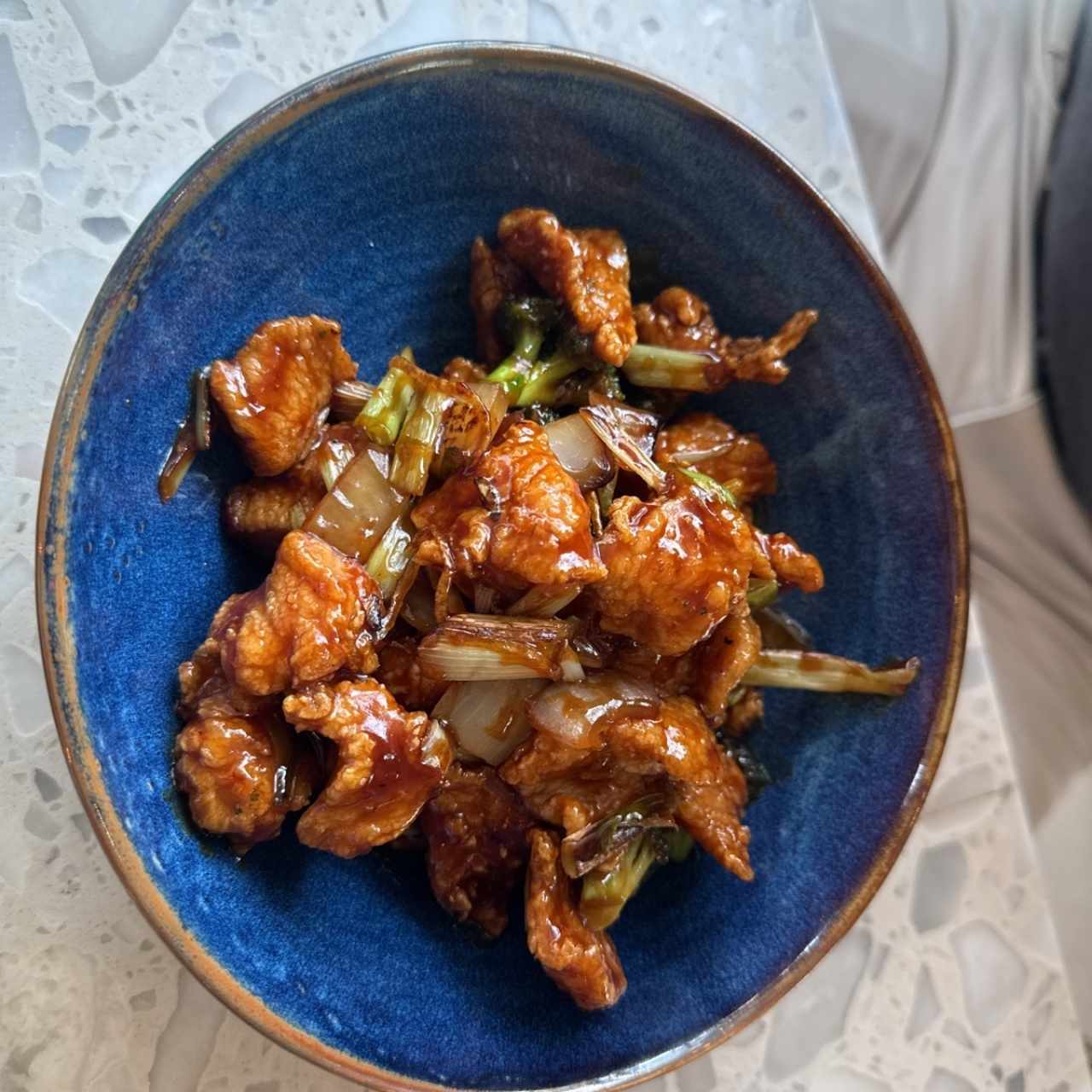 Platos Calientes - Mongolian chicken