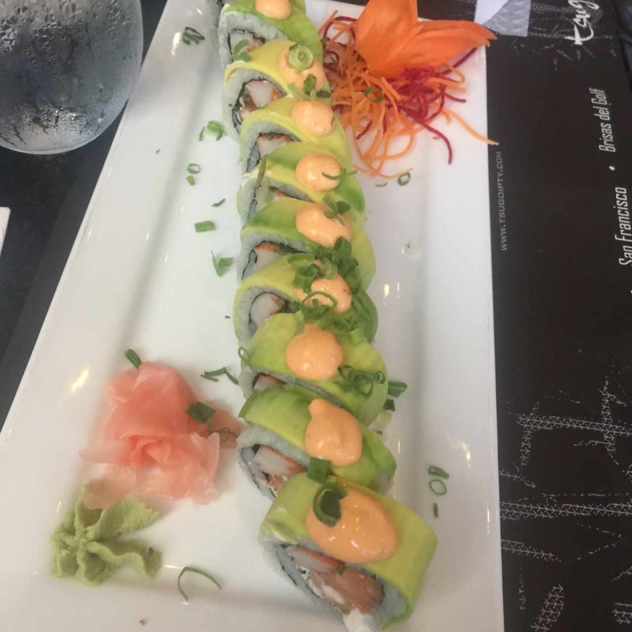 Rollos Especiales - Dragón