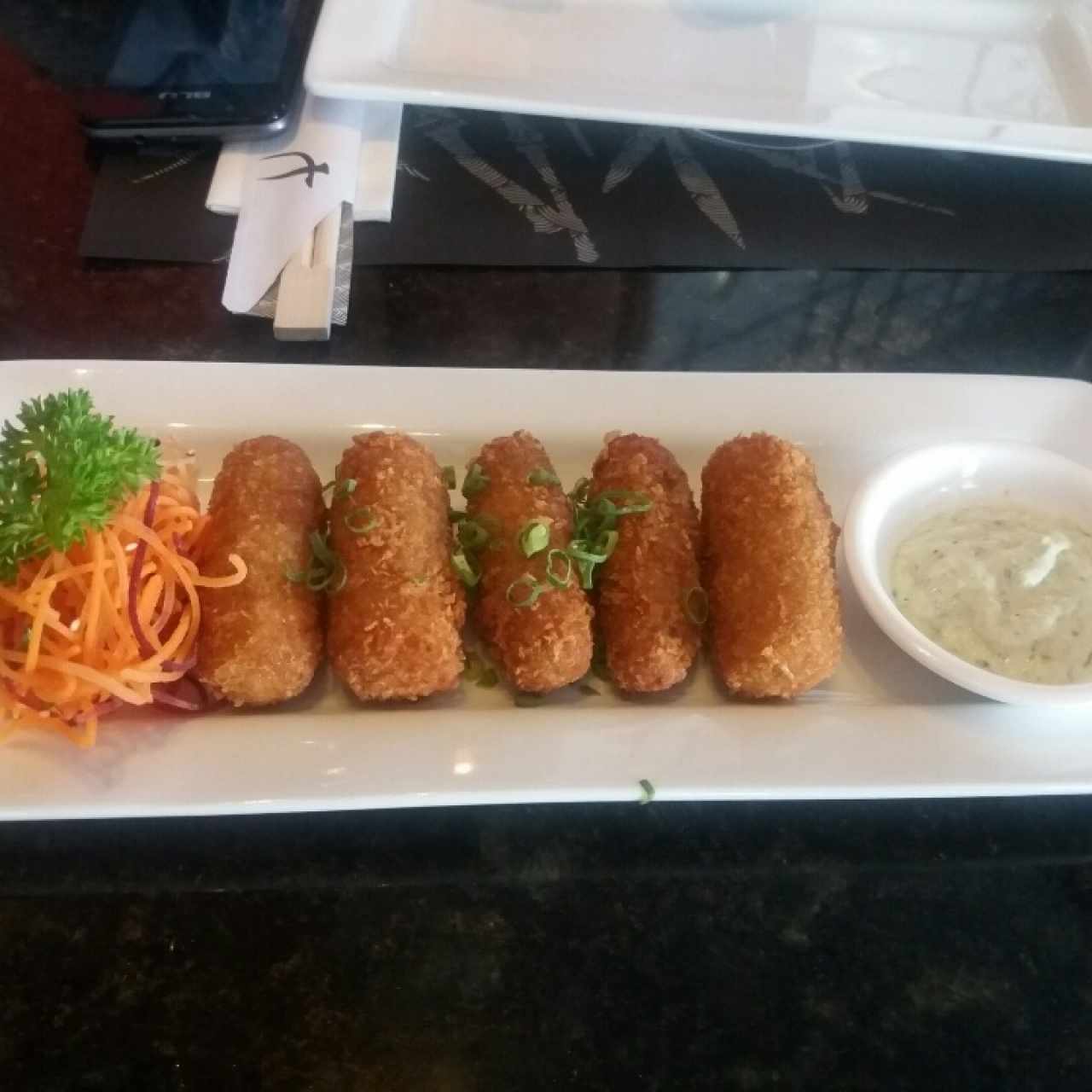 Entradas Calientes - Croqueta de cangrejo