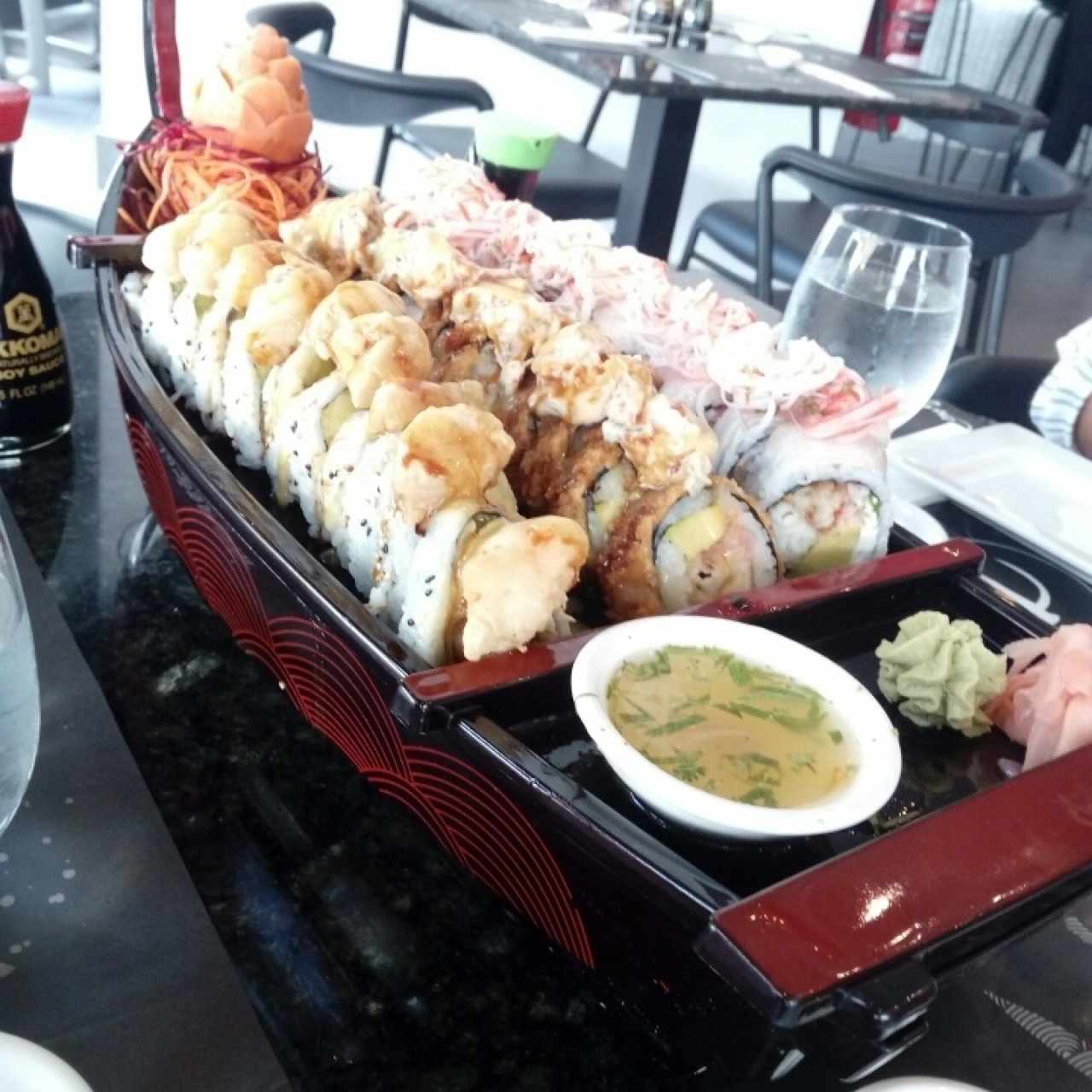 Rolls especiales: Ebi Rock, Kung Fu Panda, Ceviche Rol