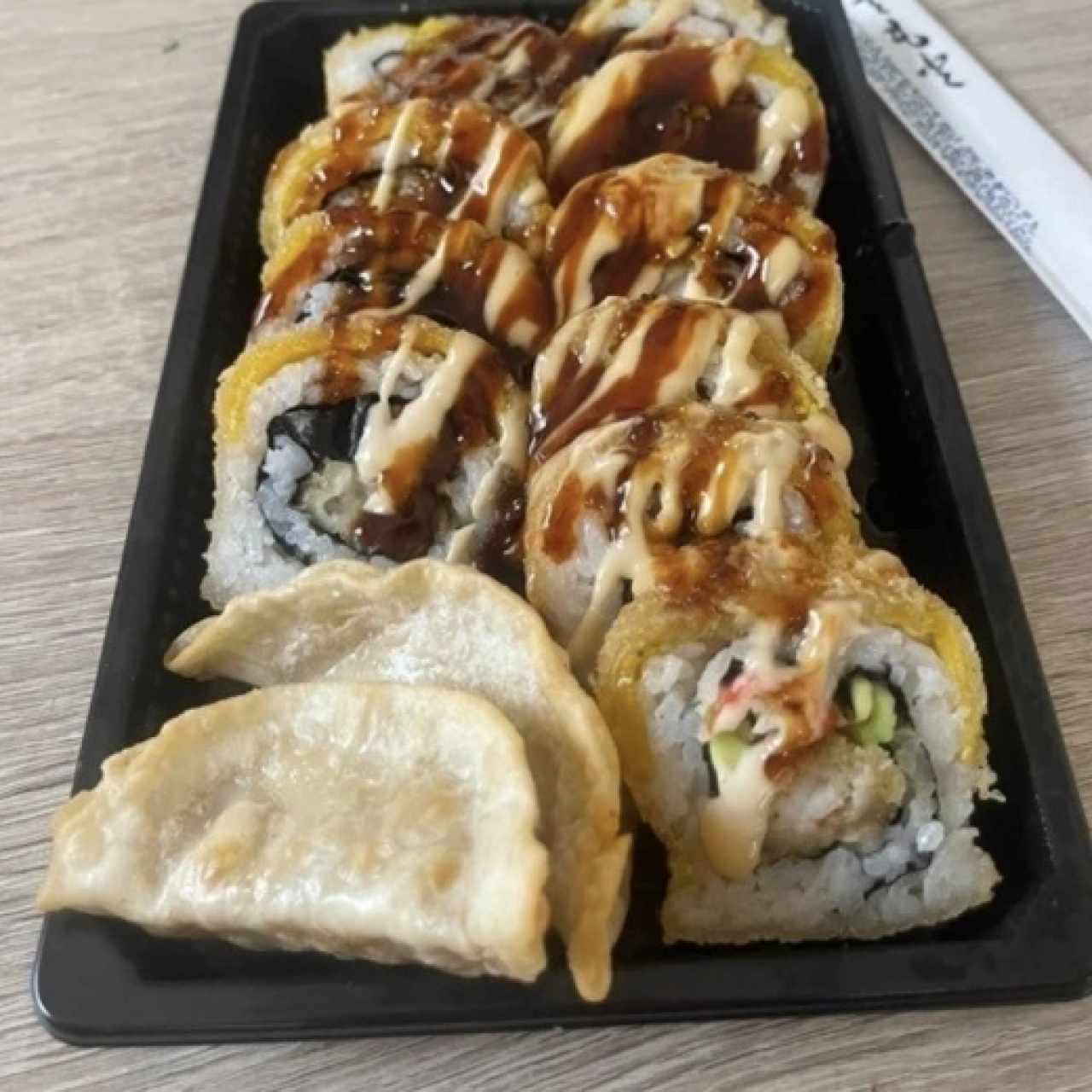 Tropical roll