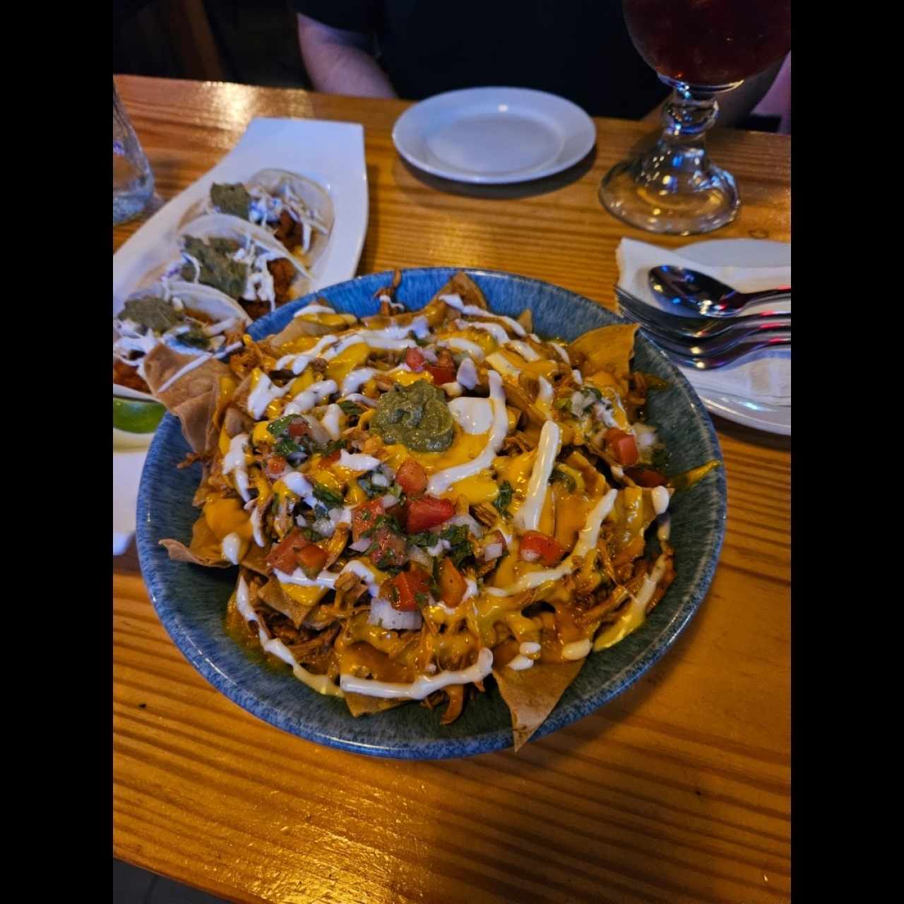 Nacho de Pollo Chico (2 P)