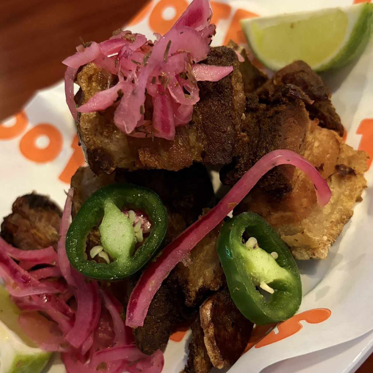 PLATILLOS LOCALES - CHICHARRONES