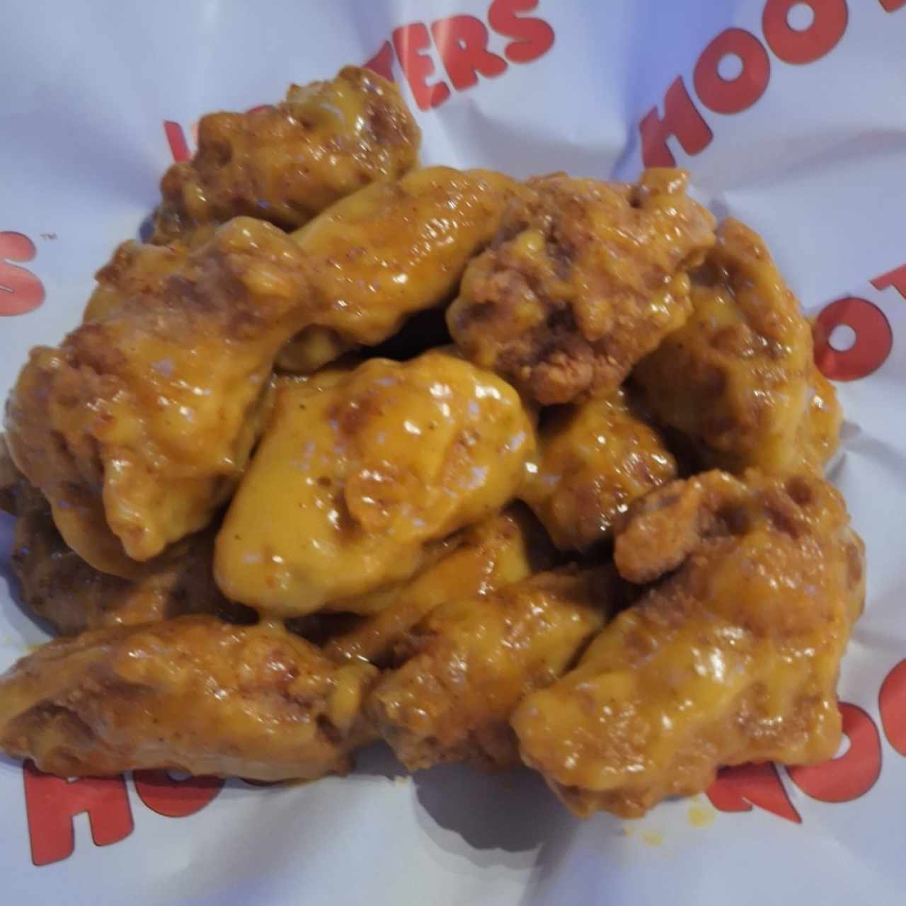 ORIGINAL HOOTERS STYLE WINGS