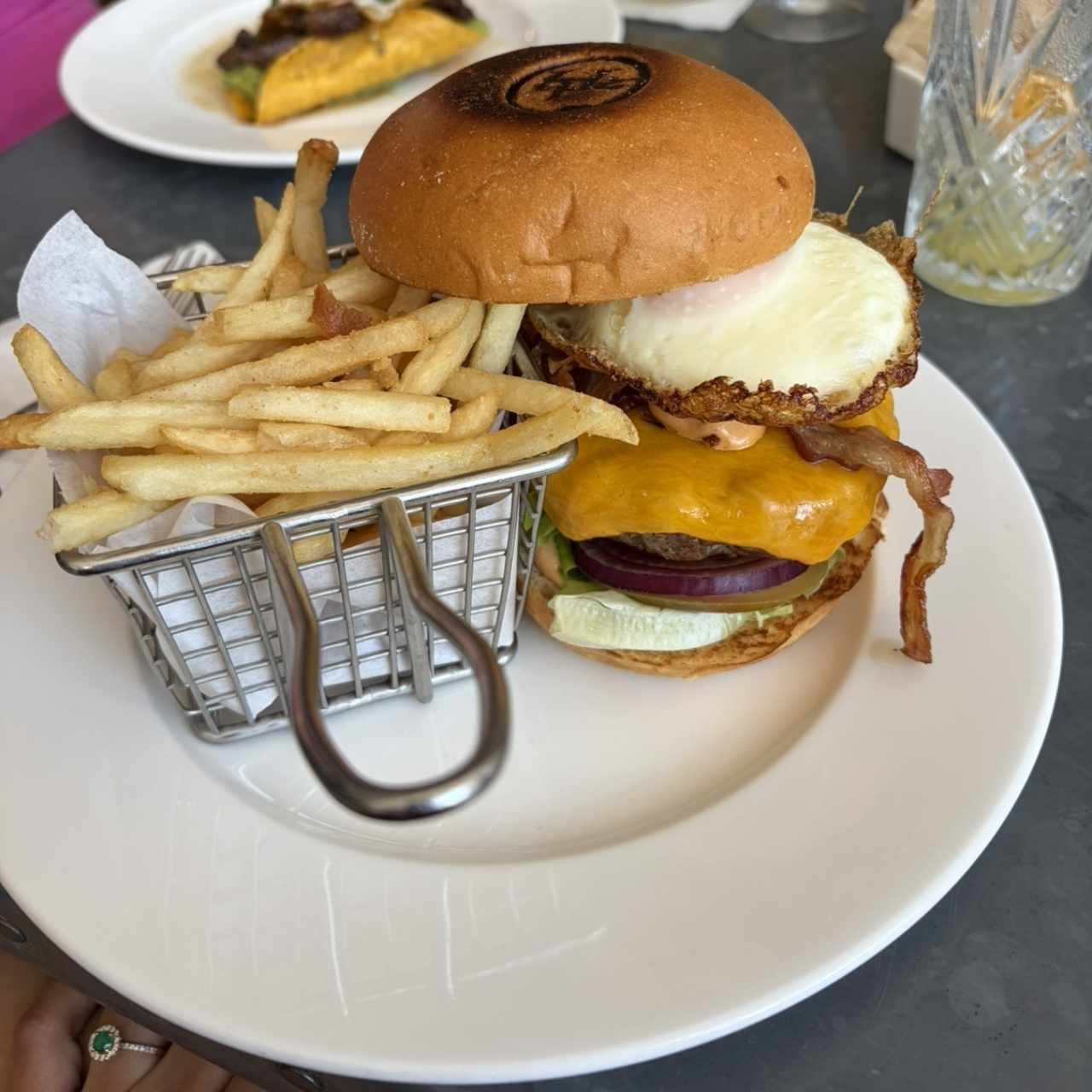 Hamburguesa chipotle 