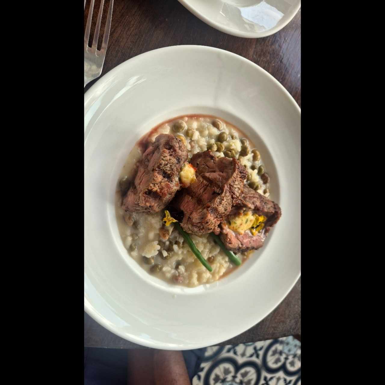 FILETE DE RES SOBRE RISOTTO