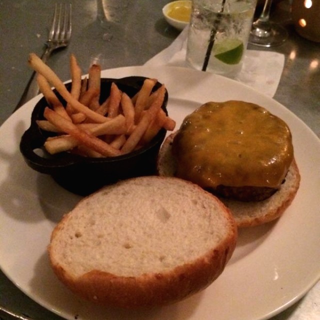 Hamburguesa Clásica