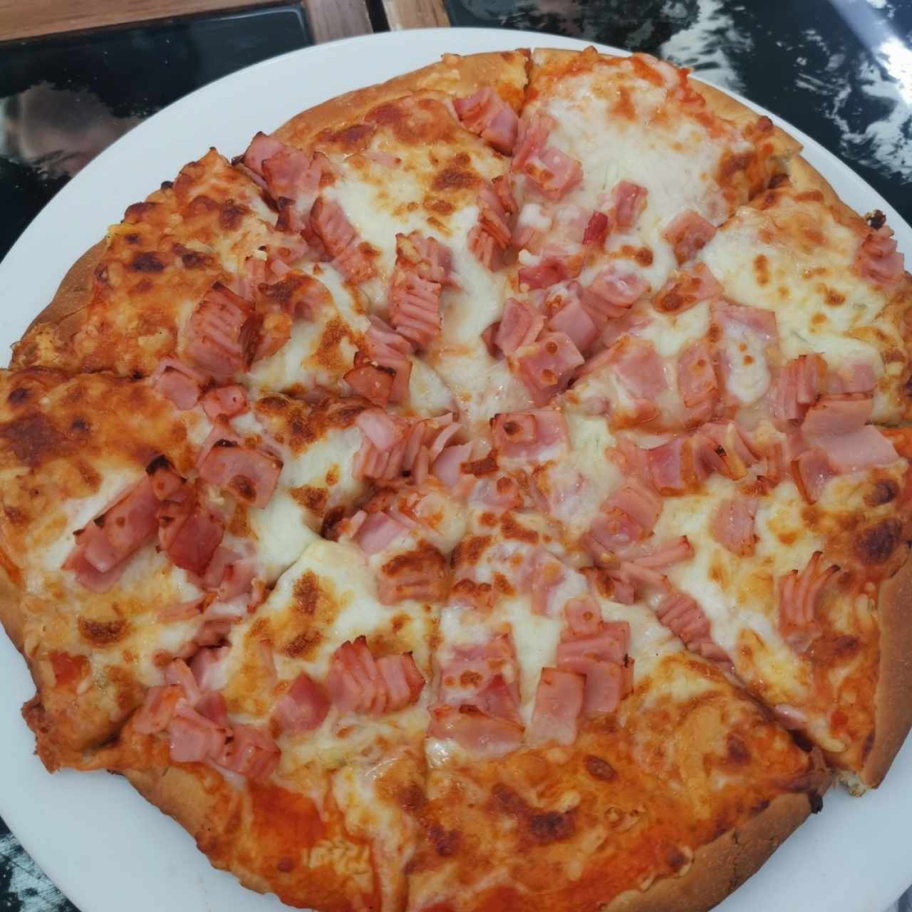 Pizza de jamón 