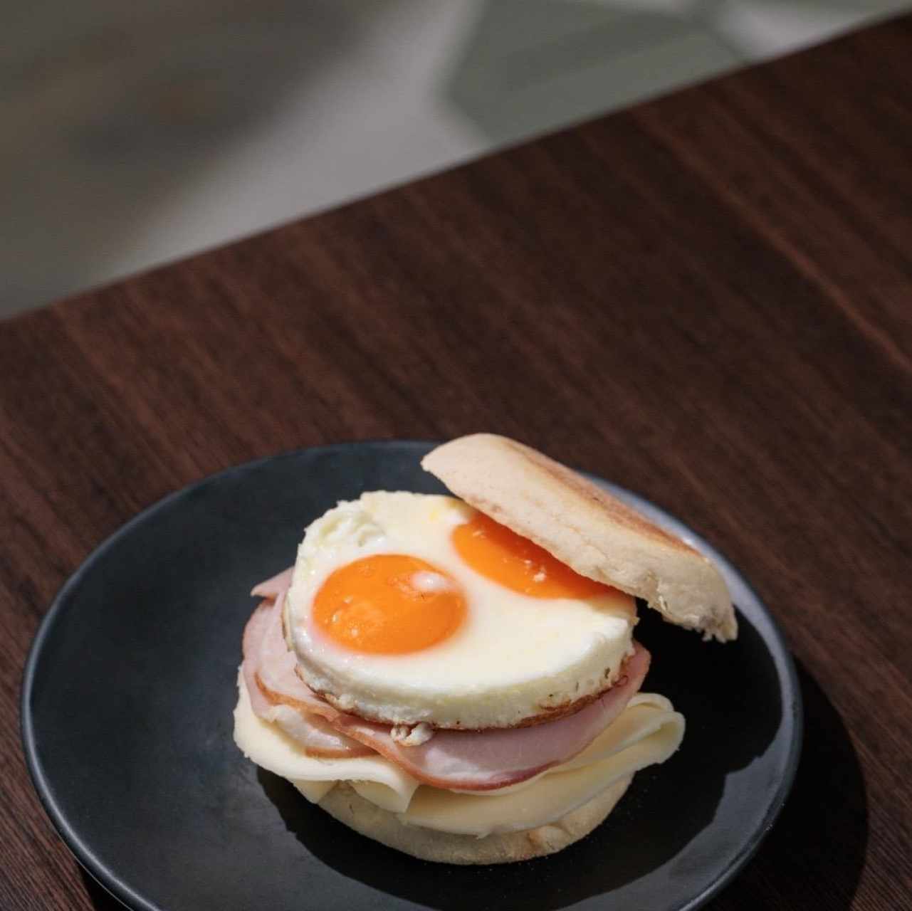 El Met Egg Muffin