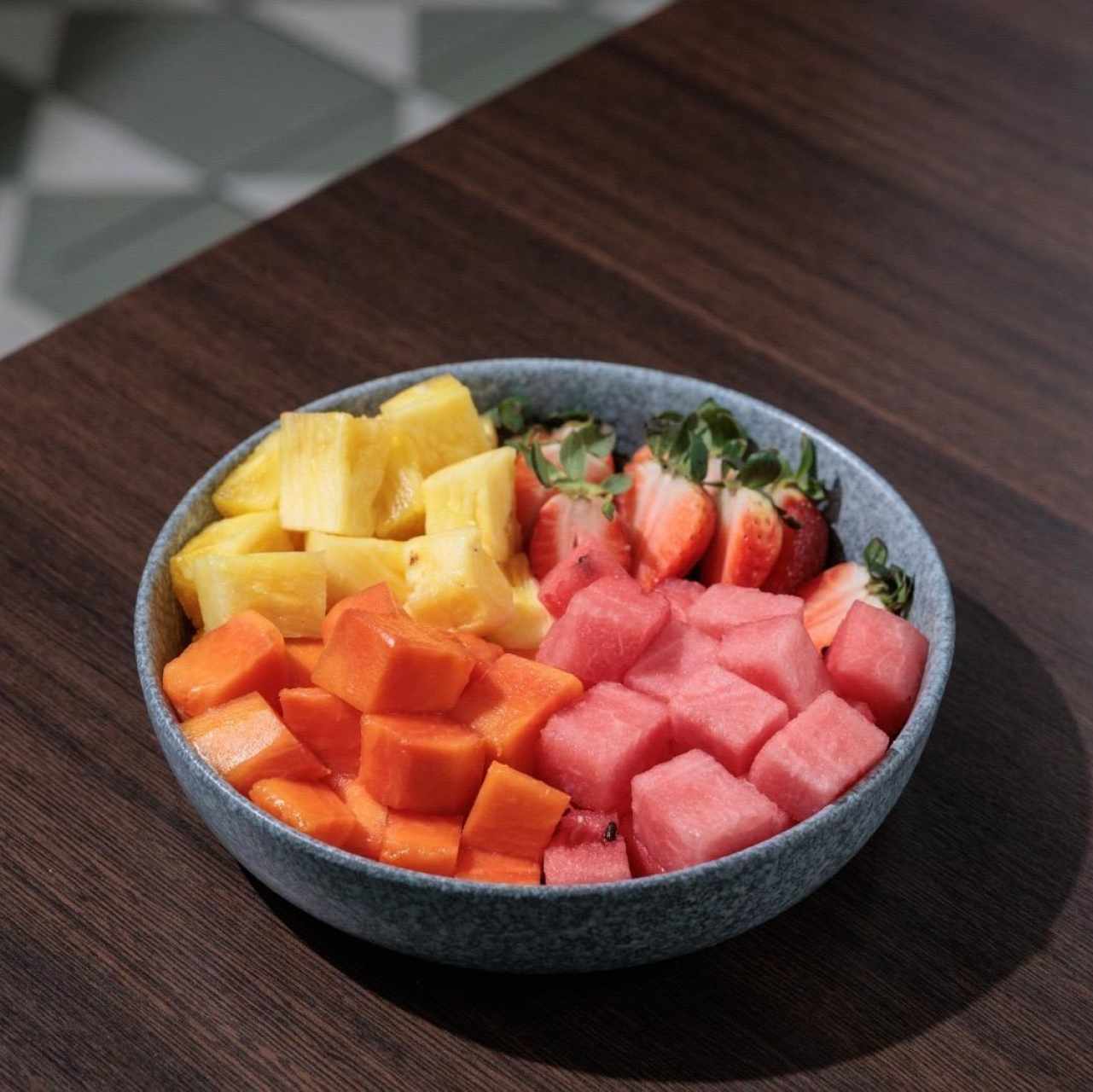 bowl de ensalada de frutas