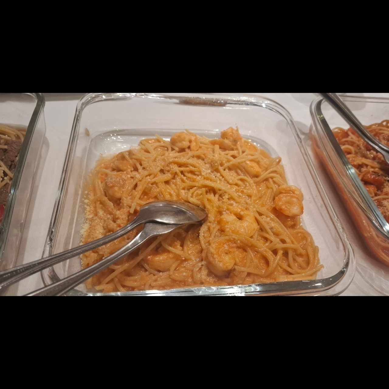 Camarones al Bisquet en Salsa Rosé