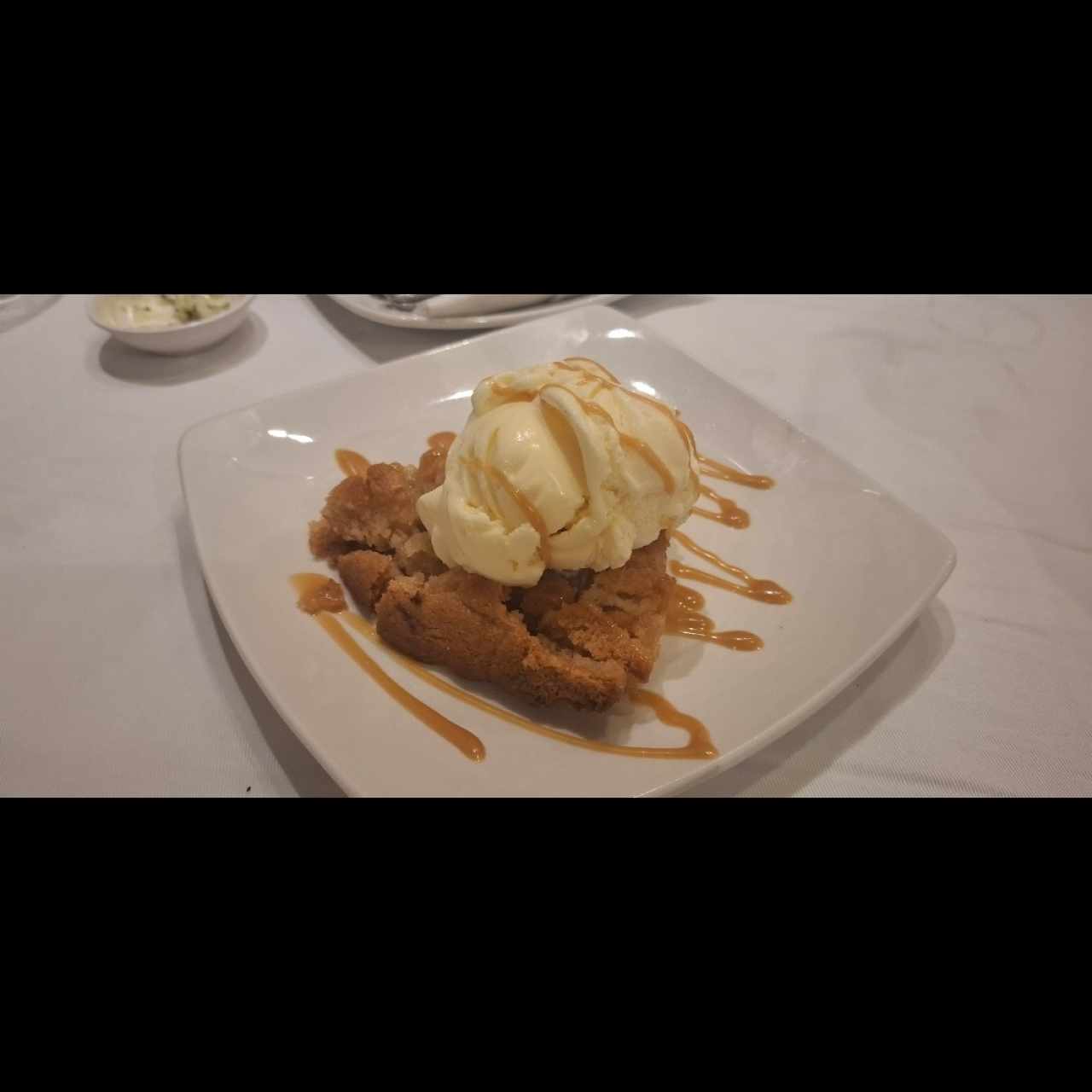 Tarta de Manzana con helado de Vainilla