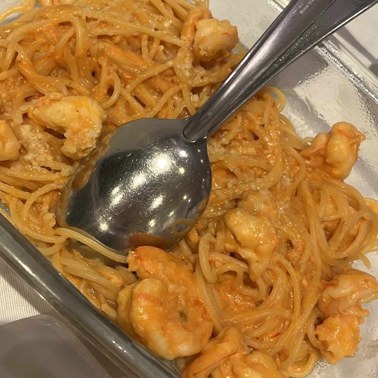 Camarones al Bisquet en Salsa Rosé
