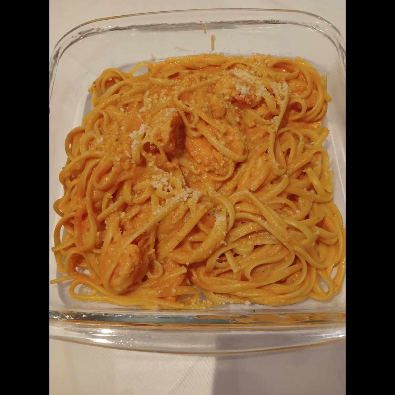 Camarones al Bisquet en Salsa Rosé