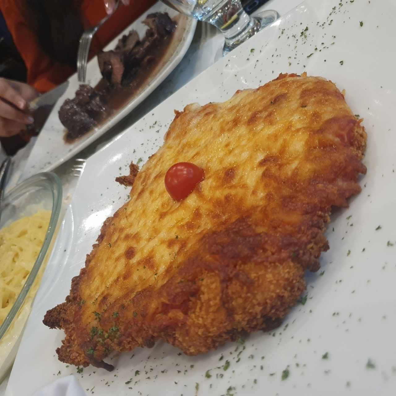 Milanesa de Pollo a la Parmigiana