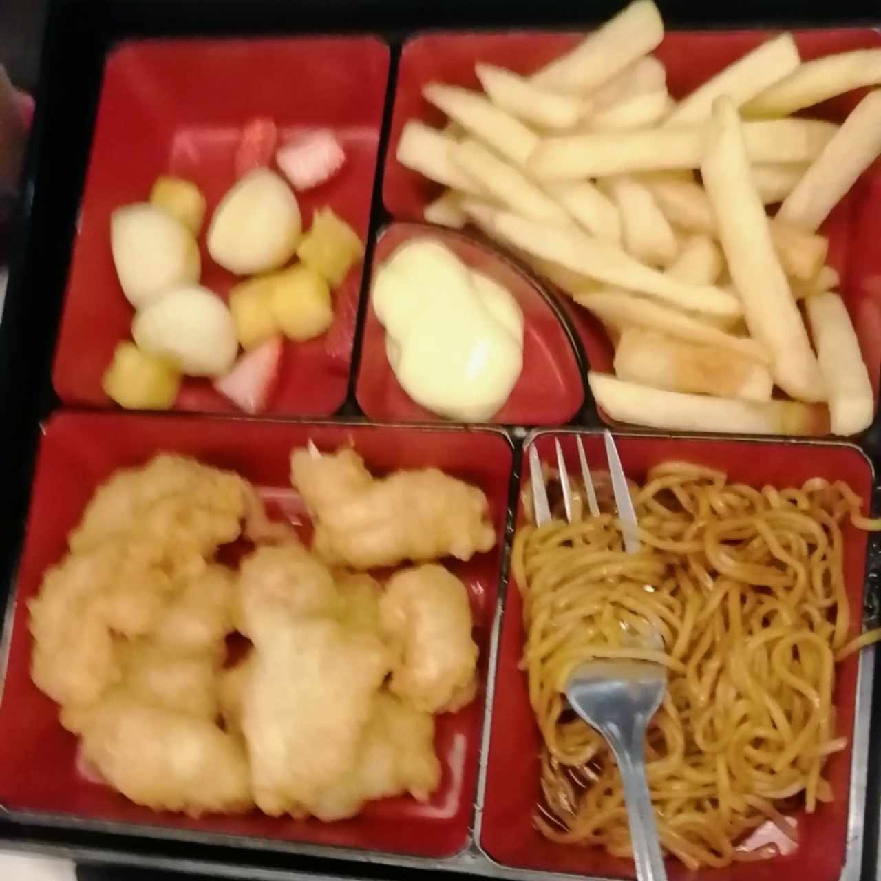 Menú de niños - deditos de pollo