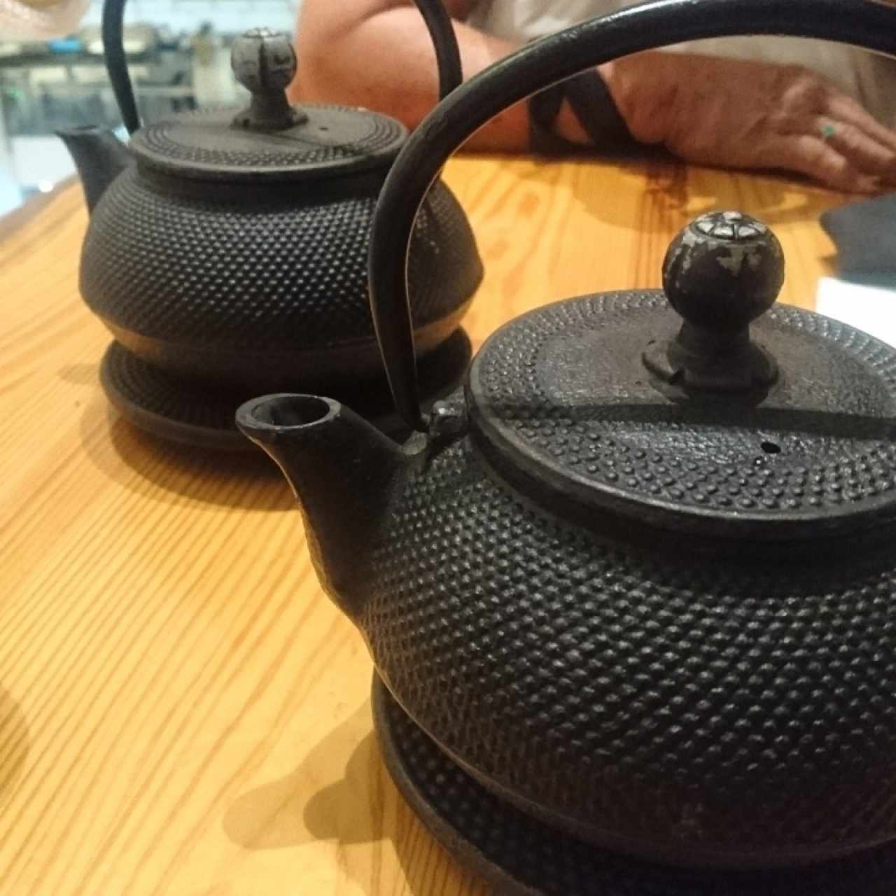 té
