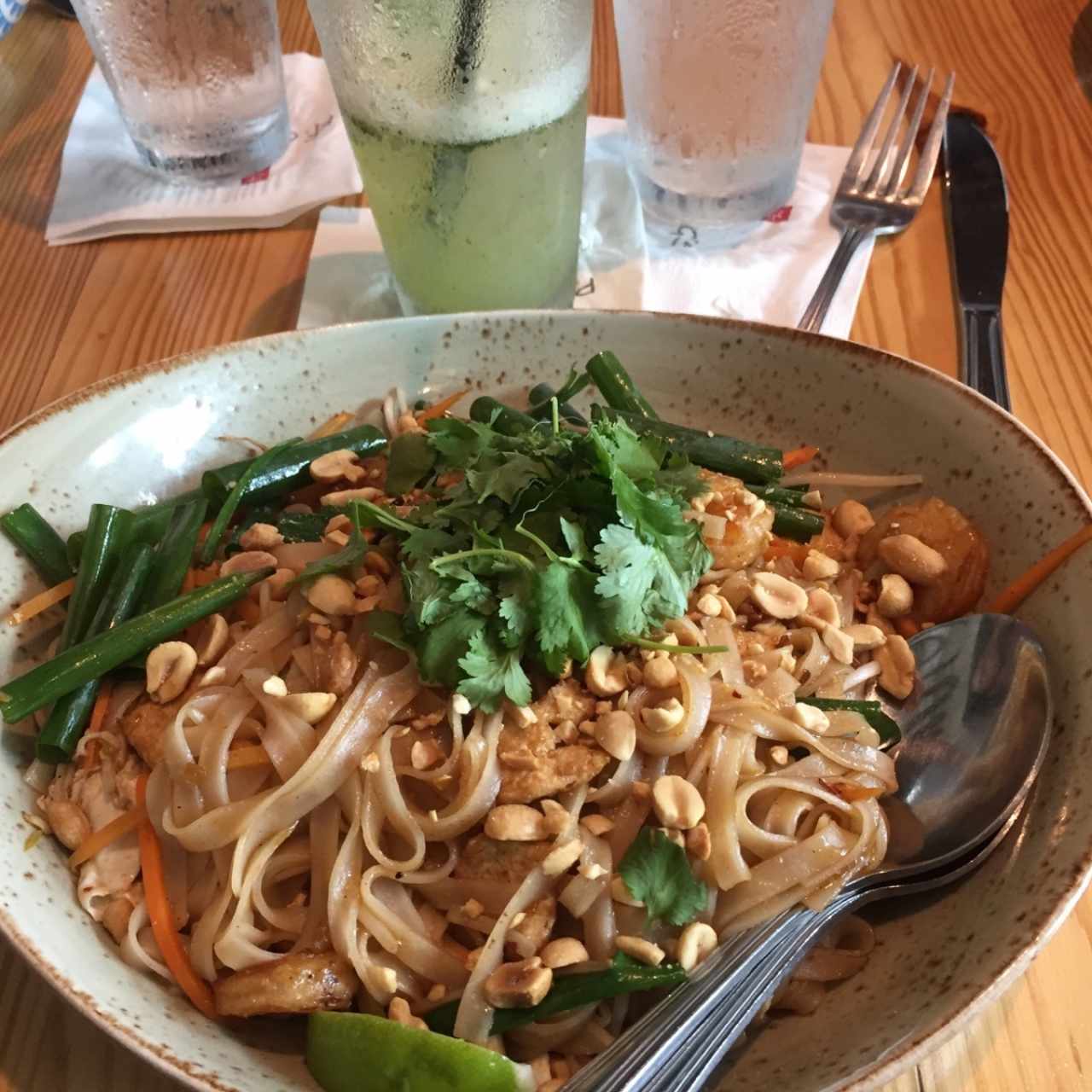 pha thai mixyo