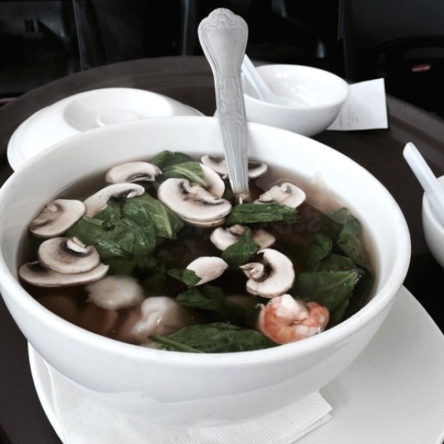 Sopas - Wonton Soup