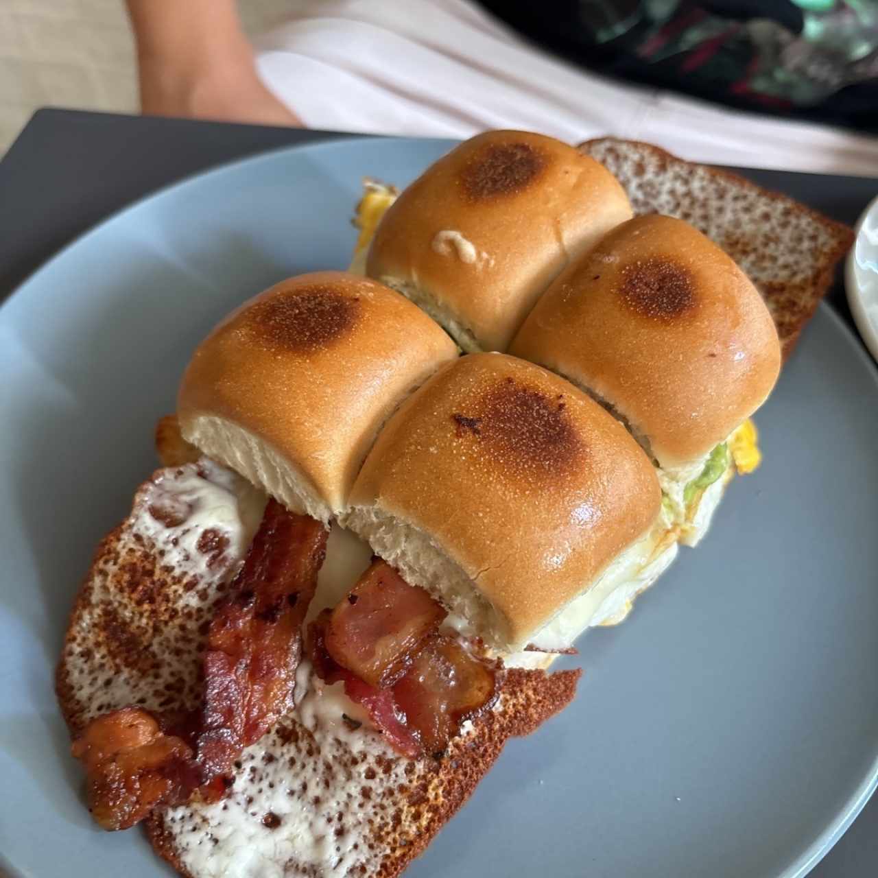 BREAKFAST SANDWICHES - BREAKFAST SANDWICH