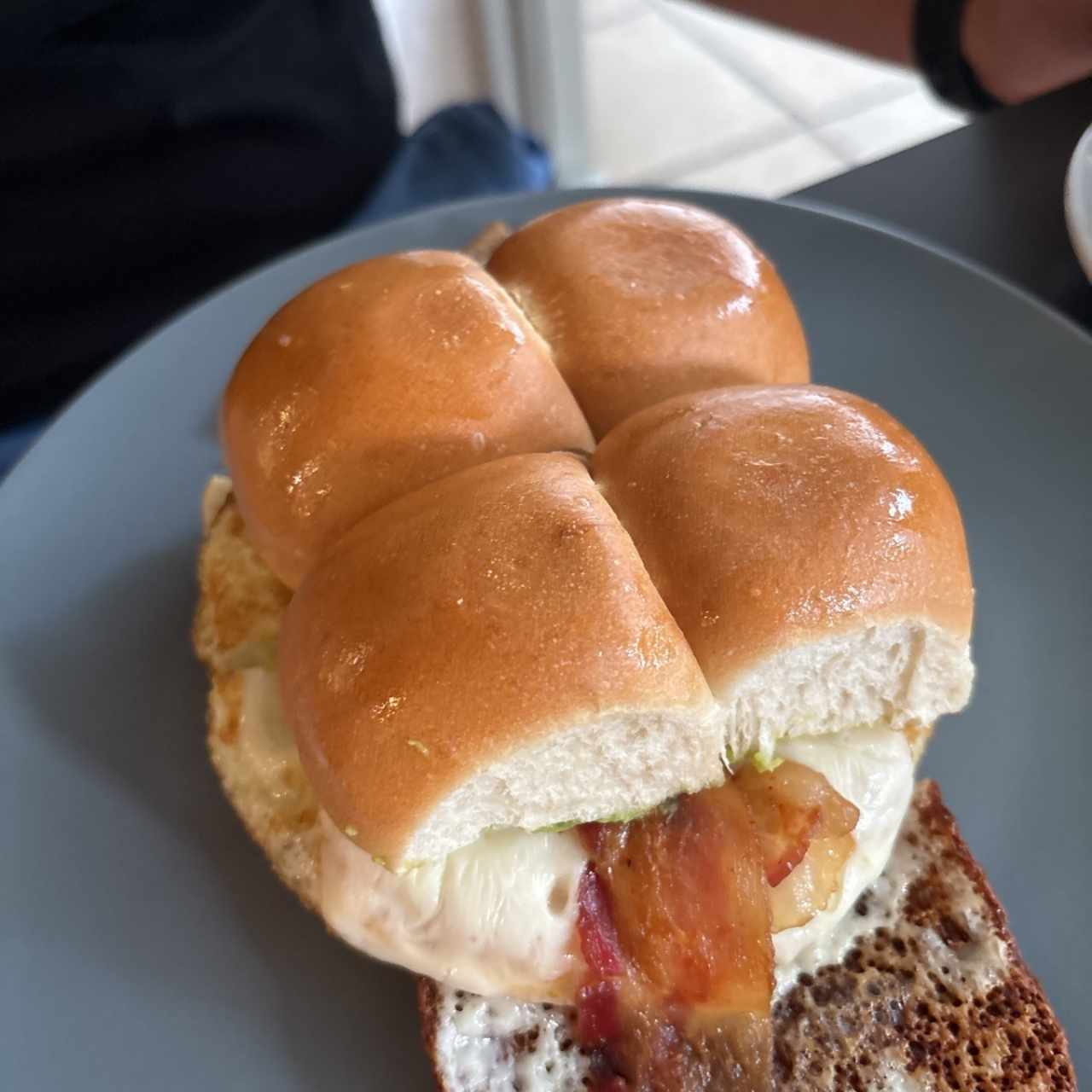 BREAKFAST SANDWICHES - BREAKFAST SANDWICH