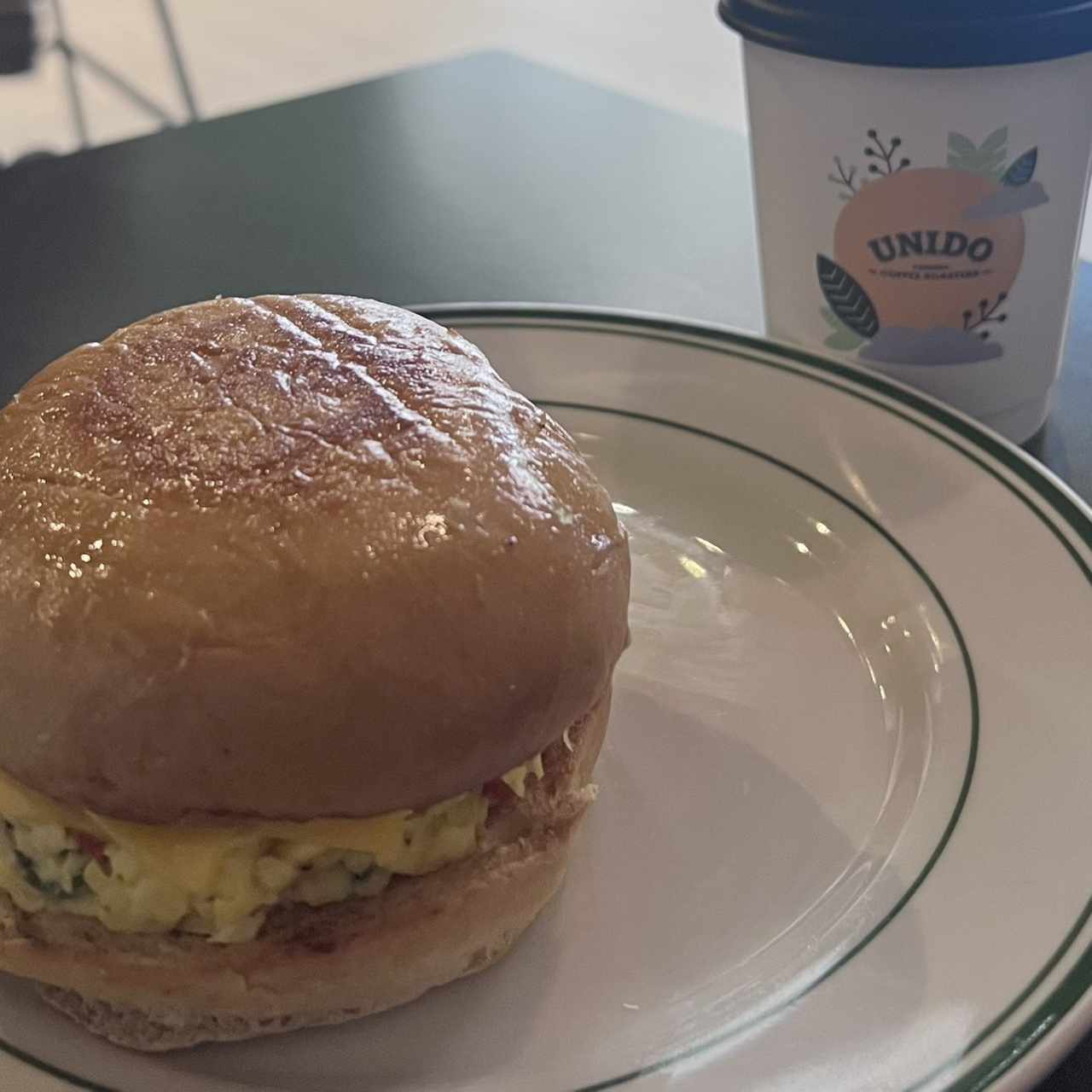 BREAKFAST SANDWICHES - BREAKFAST SANDWICH