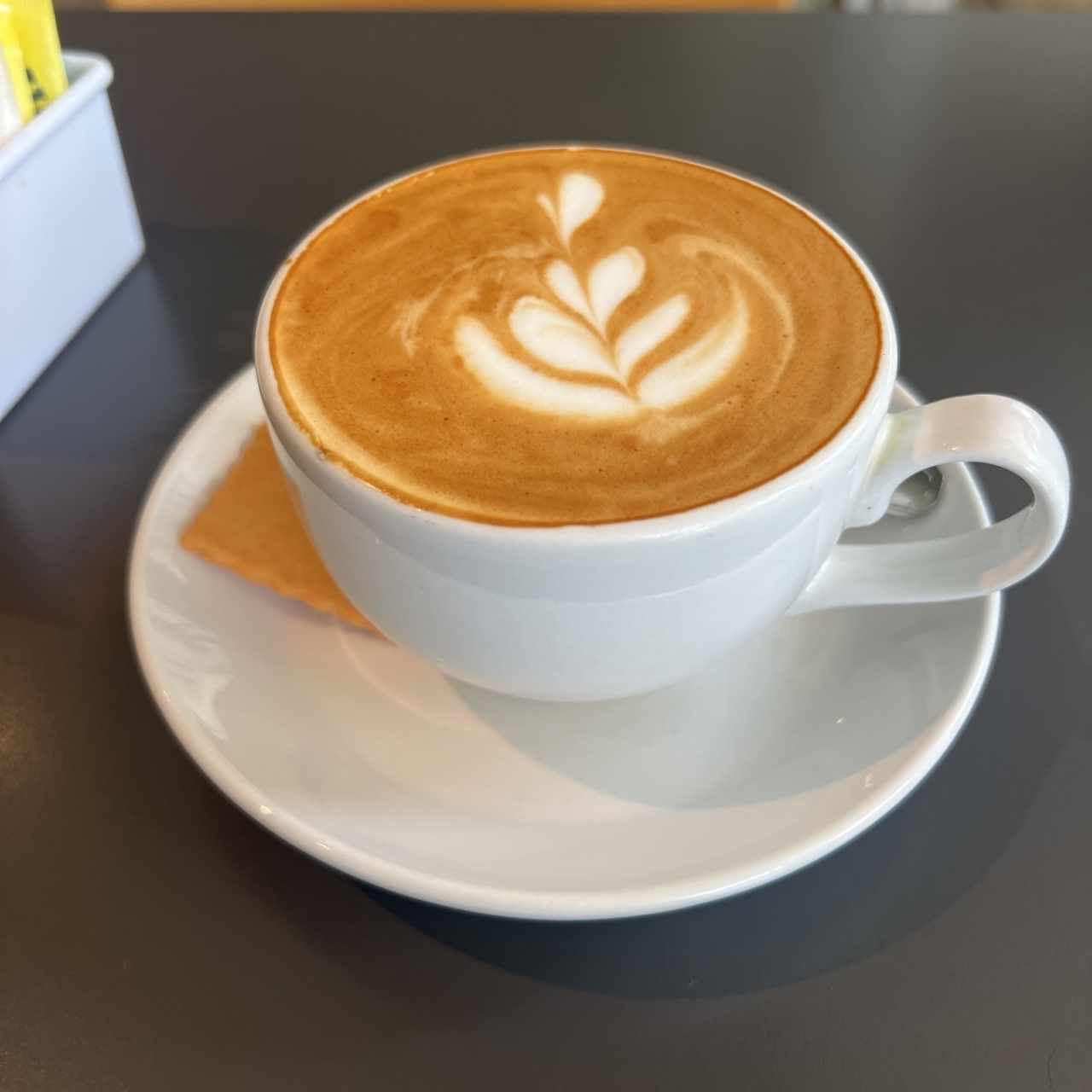 CAFE LATE