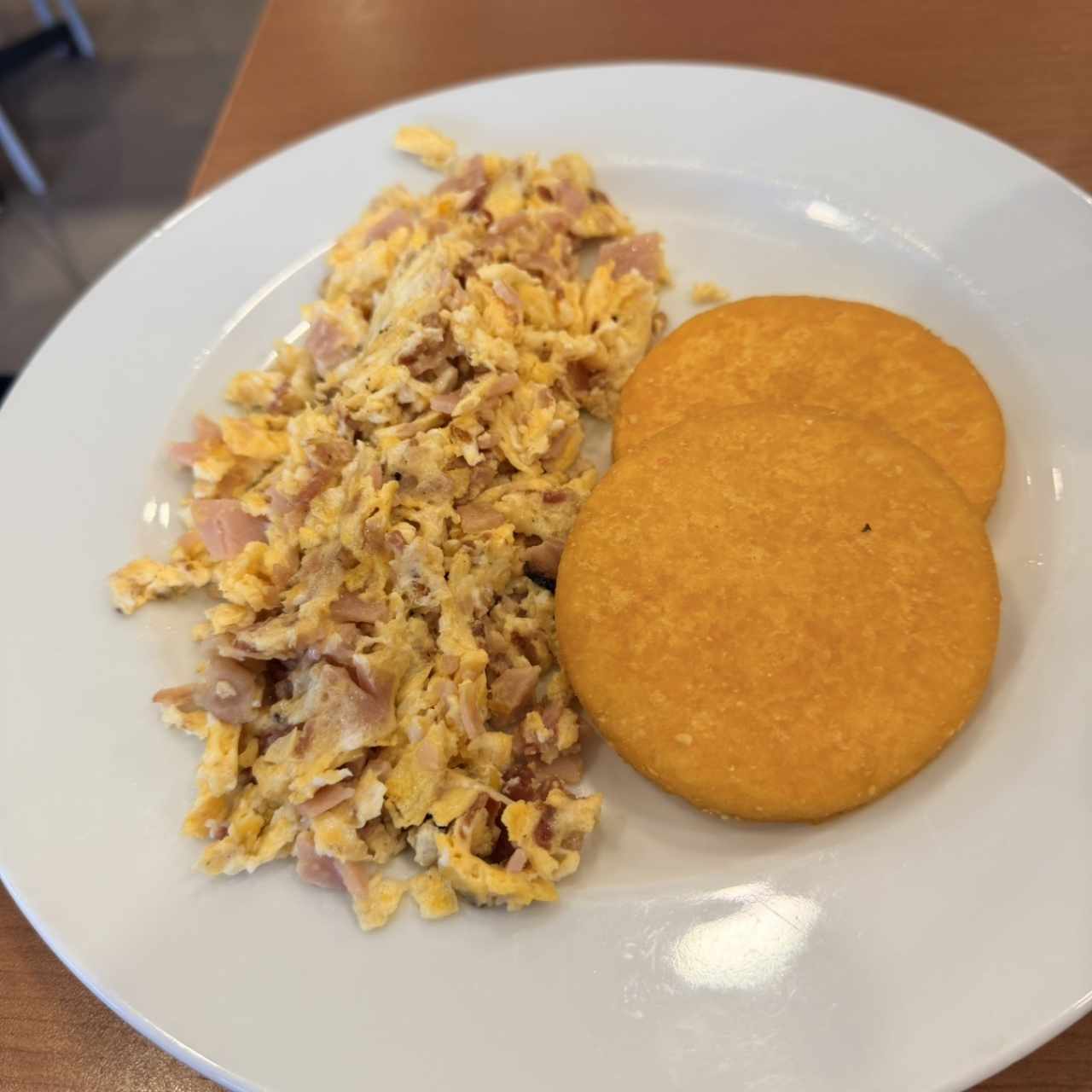 Huevos revueltos con tortilla 