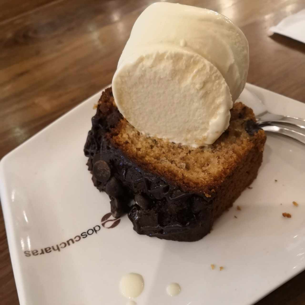 cake de banana con chocolate