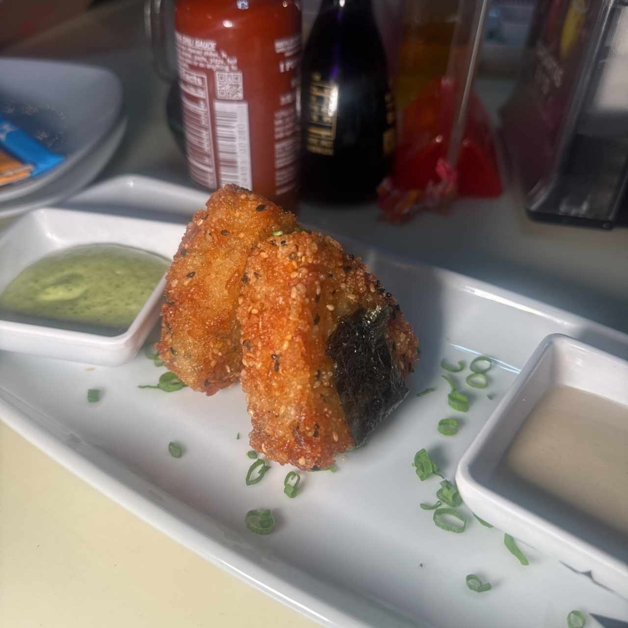 Onigiri de Salmón (2 unidades)