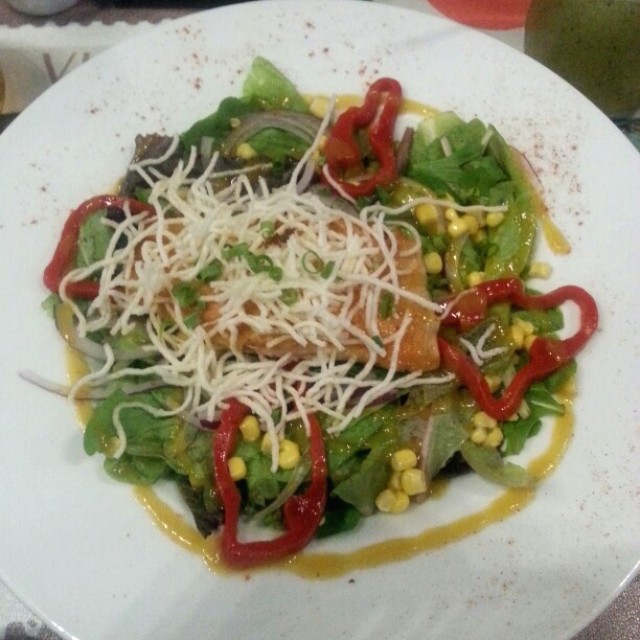 Ensalada daidai de salmón