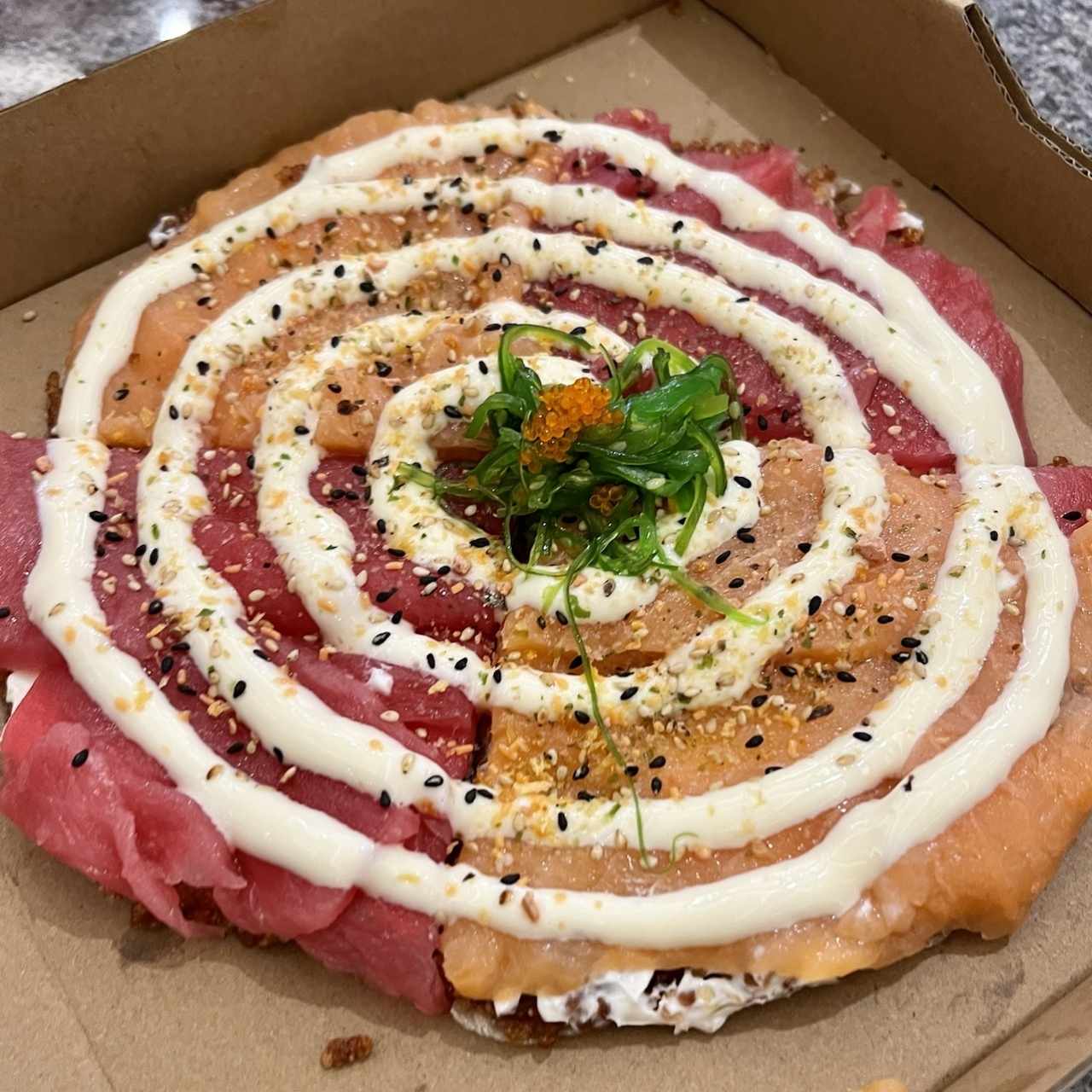 Pizza de Sushi de Salmón