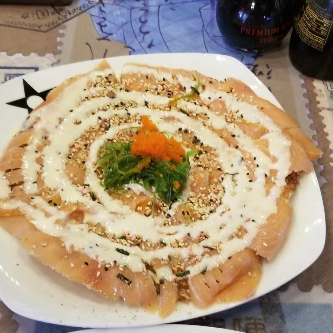 sushi pizza salmón ahumado 