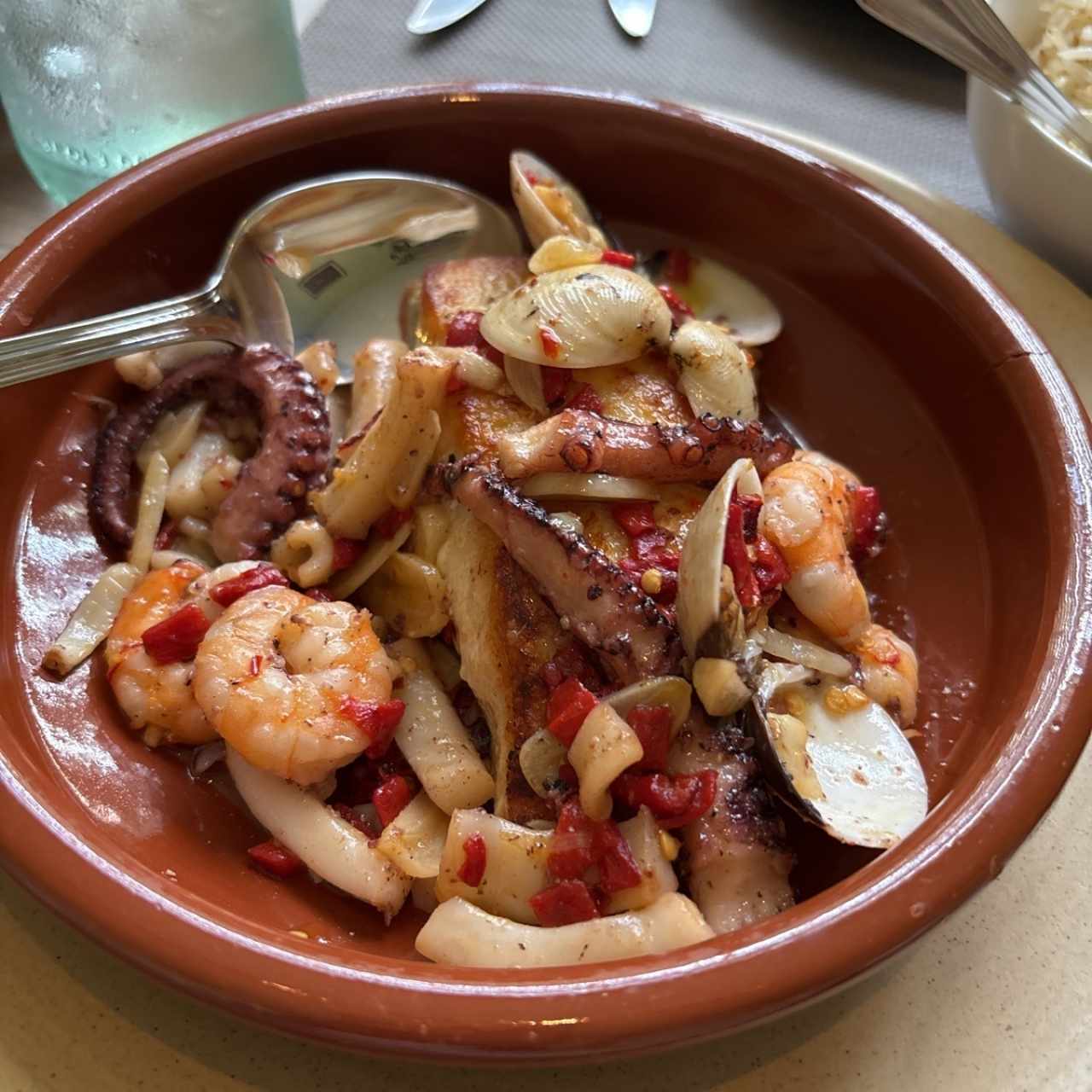 Cacerola de mariscos 