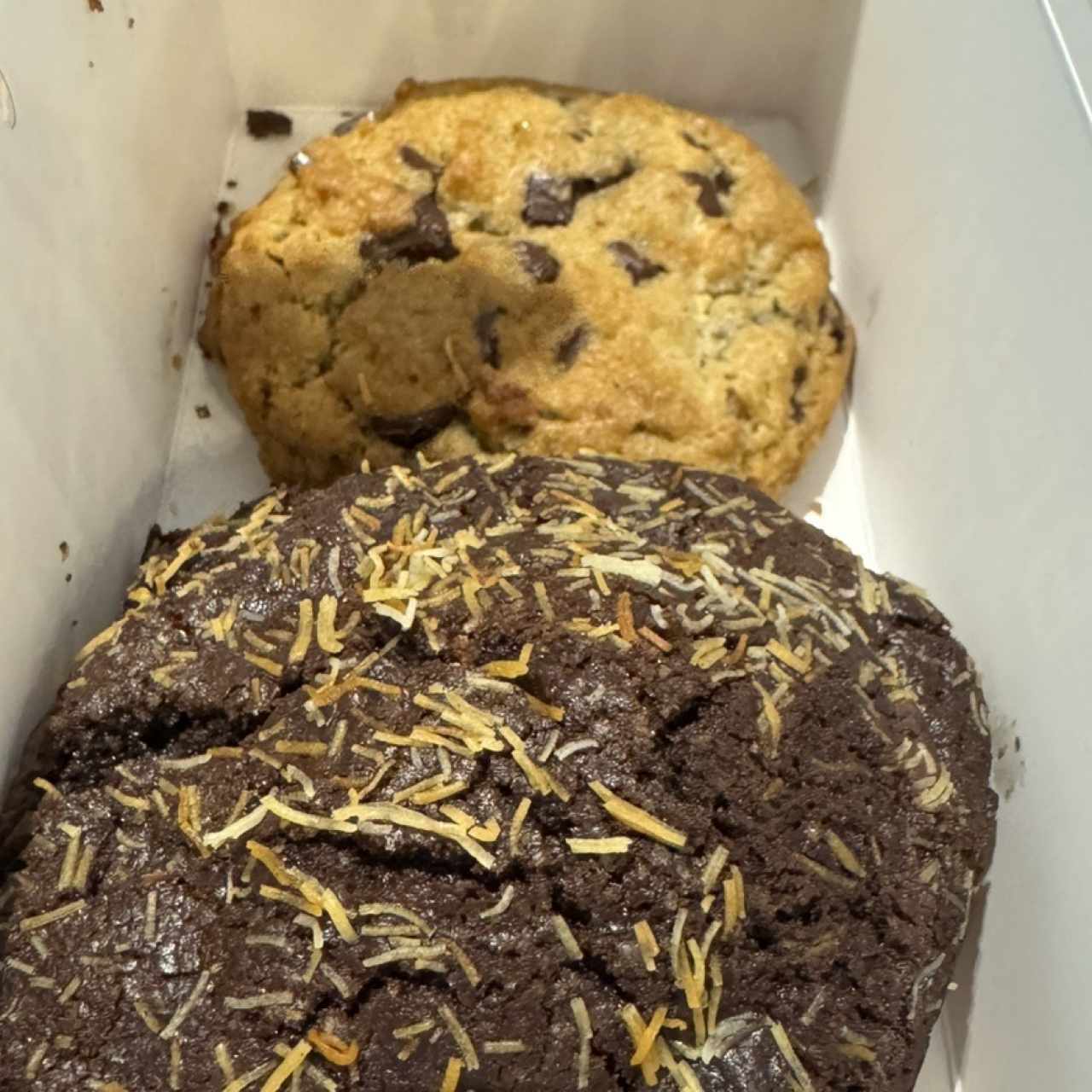 Chocolate chip & dubai chocolate 