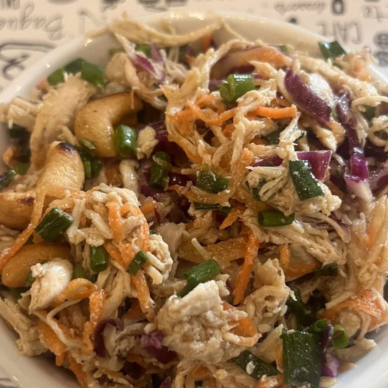 Ensalada de pollo asiático