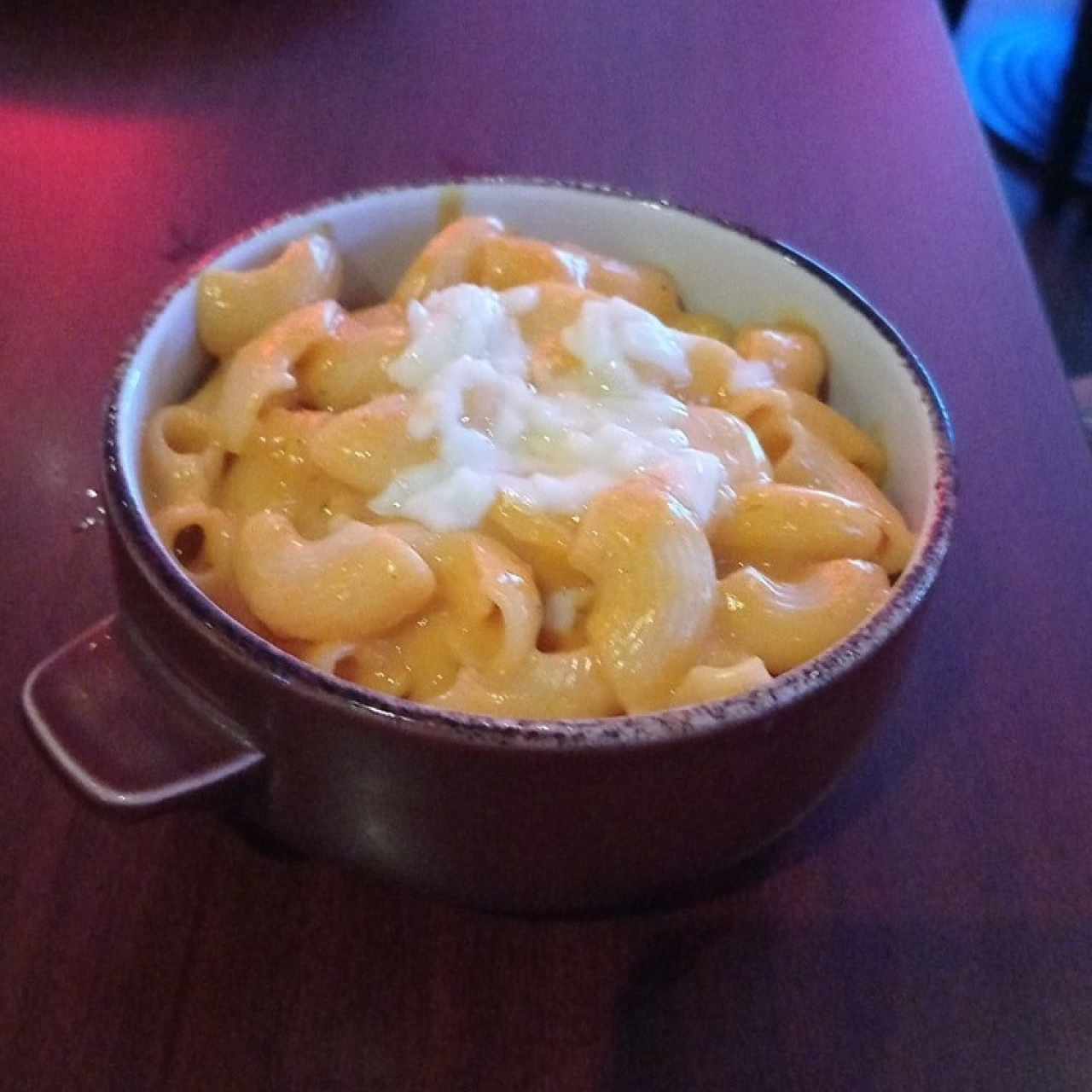 GUARNICIONES (1 porción) - MAC & CHEESE