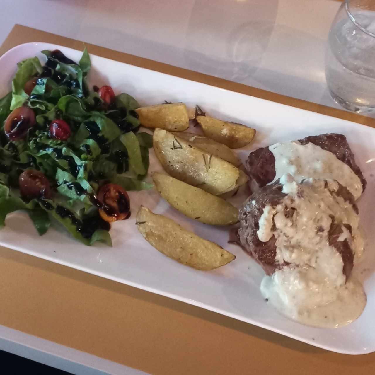 Tagliata di Filetto al Gorgonzola
