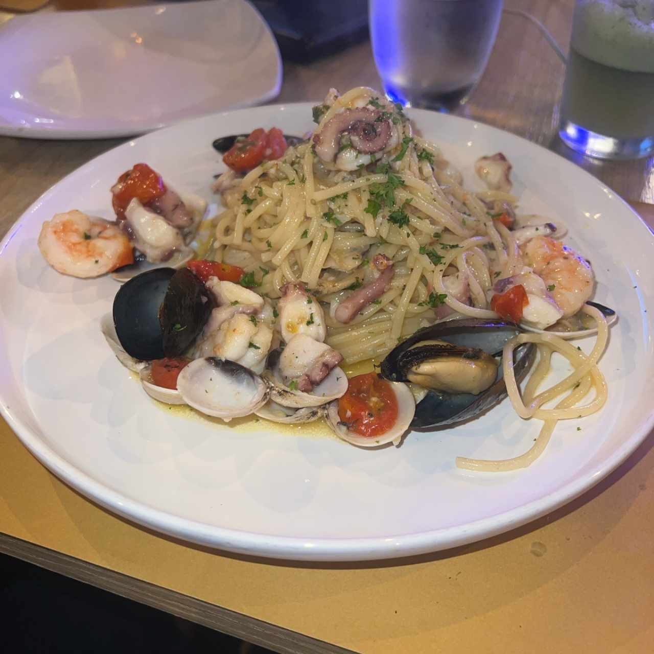 Pasta Tradizionale - Spaghettone Alla Pescatora