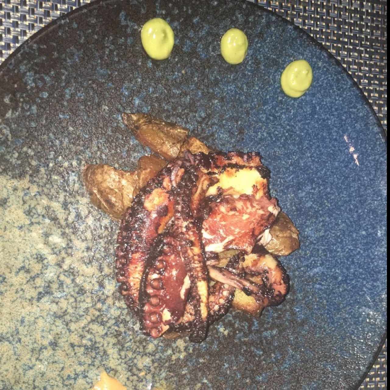 Pulpo al carbon