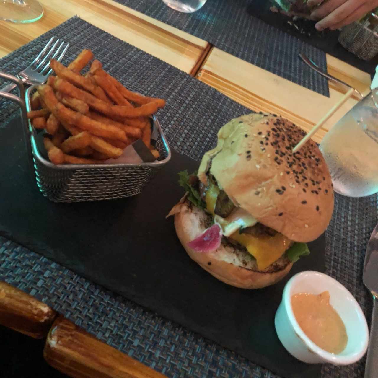Mercao Burger
