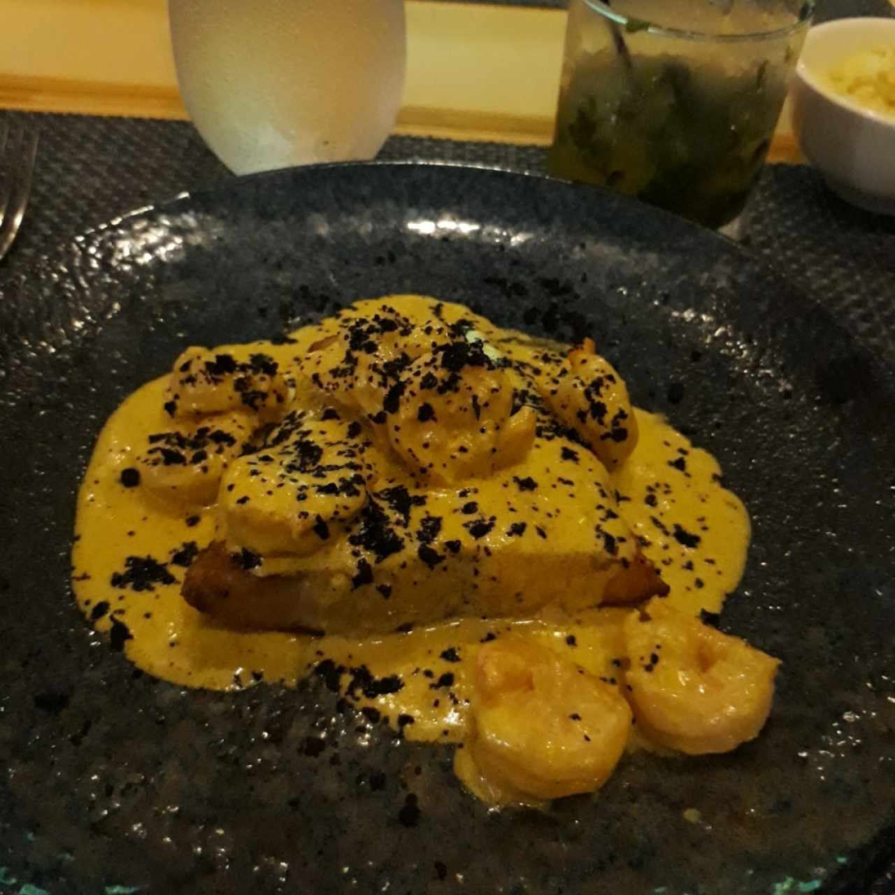 pescafo con camarones