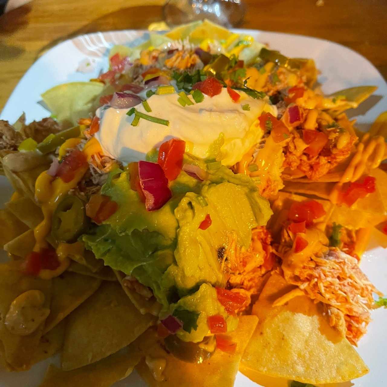 Nacho de pollo , excelente ambiente 