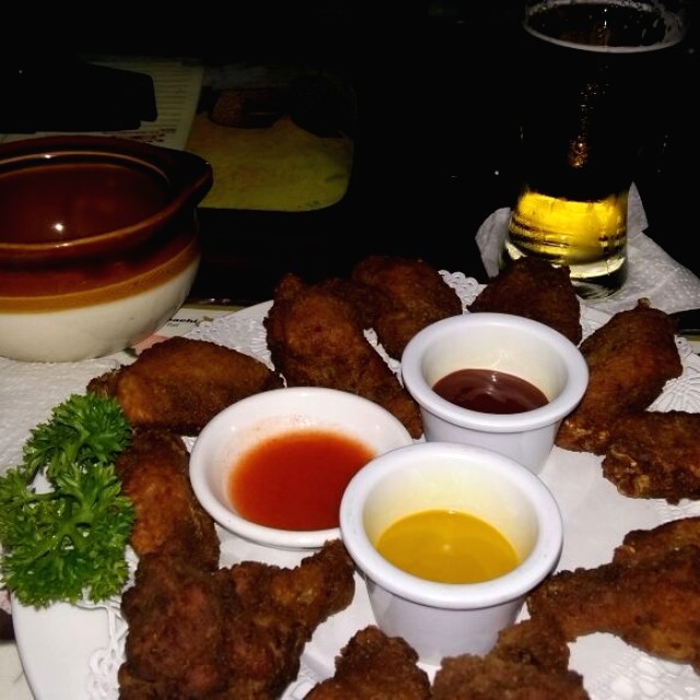 Alitas y pinta